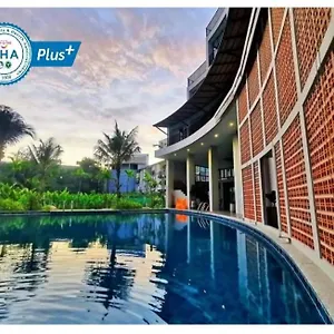 atom-phuket-hotel-sha-plus.khao-lakhotels.com/